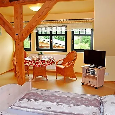 Heu-ferienhof Altkamp 3* Putbus