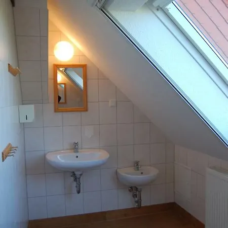 Heu-ferienhof Altkamp 3* Putbus